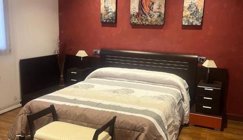 Double Room with Private Bathroom