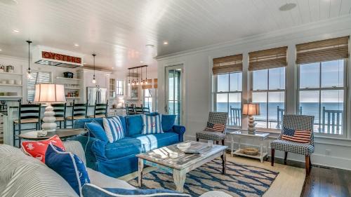 Four-Bedroom Holiday Home