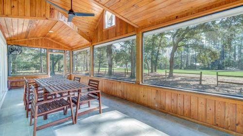 Four-Bedroom Holiday Home