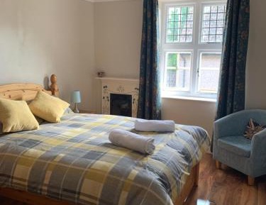 Double Room with Shared Bathroom