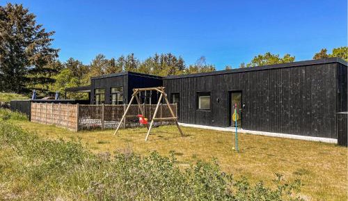 Six-Bedroom Holiday Home