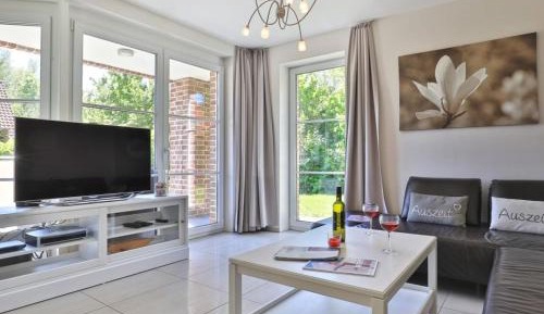 Four-Bedroom Apartment with Balcony and Terrace