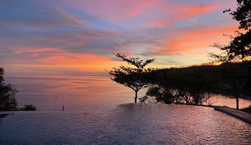 Deluxe Double or Twin Room with Ocean View