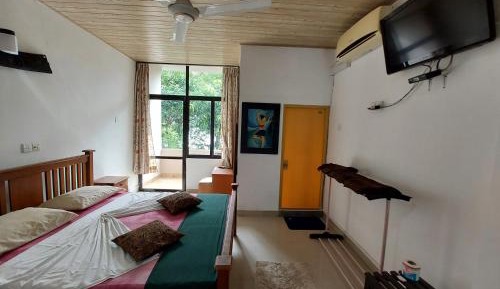 Triple Room with Balcony