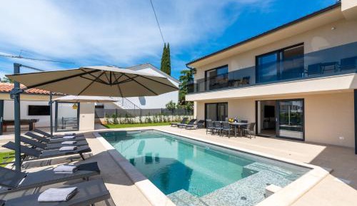 Villa with Private Pool