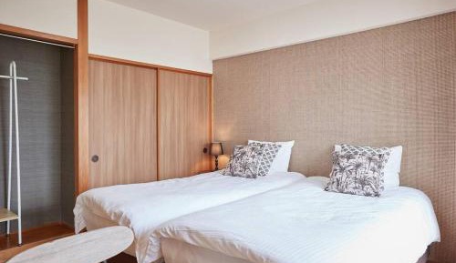 Three-Bedroom Apartment with Ocean View