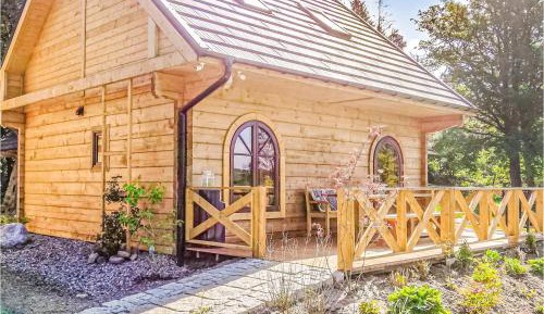 Three-Bedroom Holiday Home 