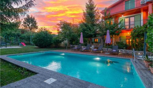 Four-Bedroom Holiday Home