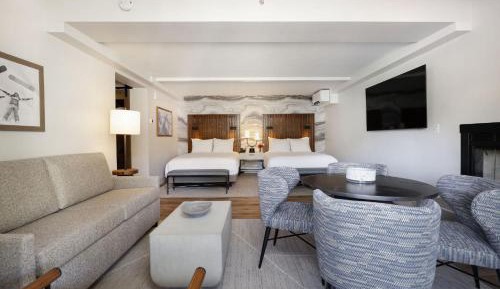 Double Queen Suite Mountain View