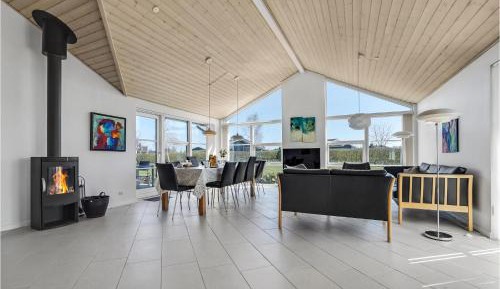 Four-Bedroom Vacation Home