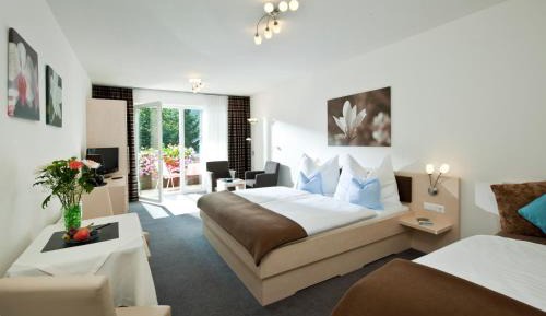 Triple Room with Balcony