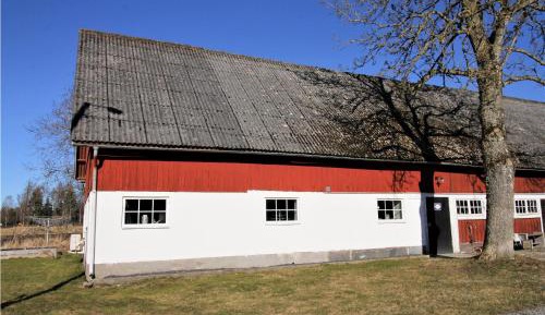 Two-Bedroom Holiday Home