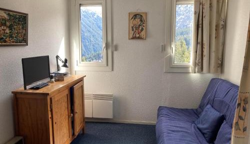 Apartment (3 Adults)