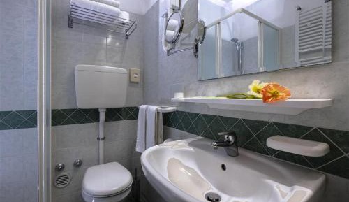 Deluxe Twin Room with Sea View