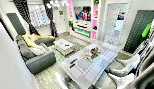 Three-Bedroom Apartment