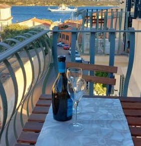 Double Room with Balcony and Sea View