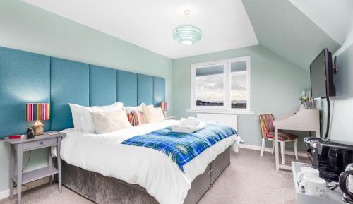 Deluxe Double or Twin Room with Sea View