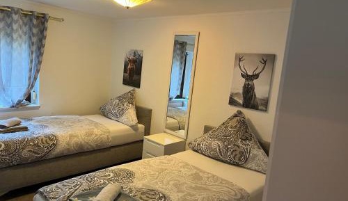 Three-Bedroom Holiday Home 