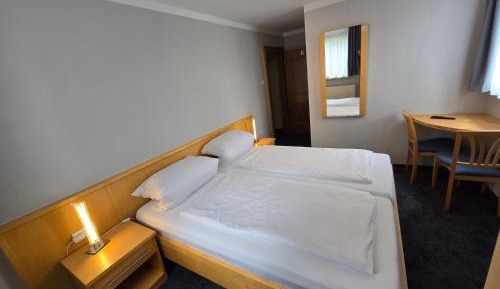 Double Room with Private Bathroom