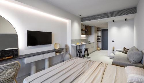 Superior Studio