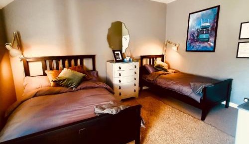 Deluxe Double or Twin Room with Mountain View
