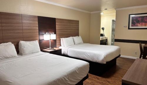 Queen Room with Two Queen Beds