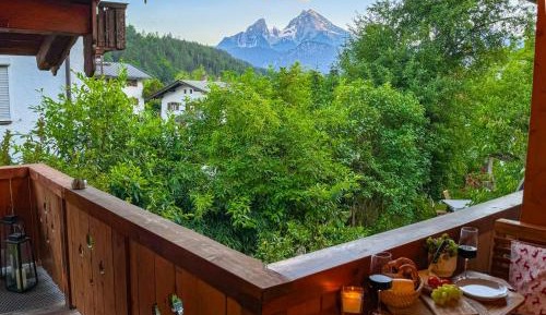 Apartment with Balcony