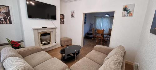 Three-Bedroom Holiday Home 