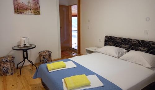 Double Room with Mountain View