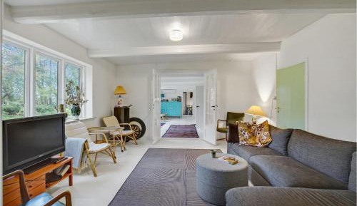 Four-Bedroom Holiday Home