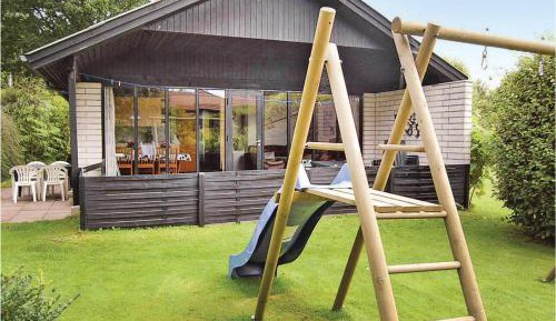 Three-Bedroom Holiday Home 