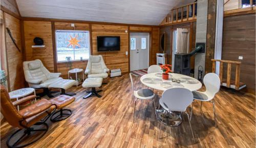 Two-Bedroom Holiday Home