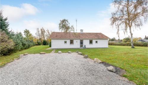 Four-Bedroom Holiday Home