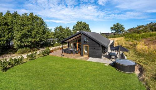 Four-Bedroom Holiday Home