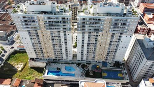 Two-Bedroom Apartment with Balcony and Sea View