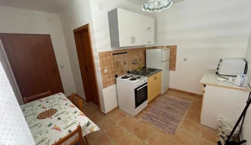 Economy Single Room