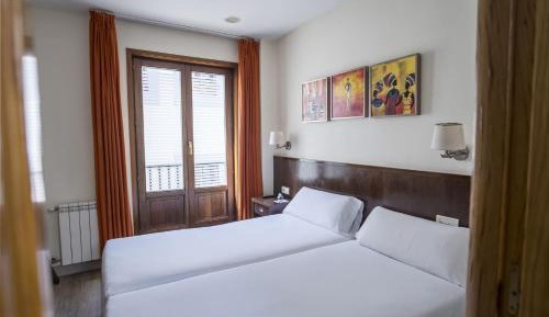 Budget Room