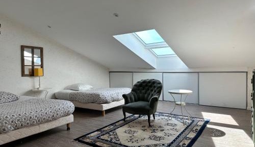 Triple Room with Private Bathroom
