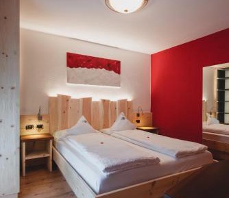 Comfort Double or Twin Room