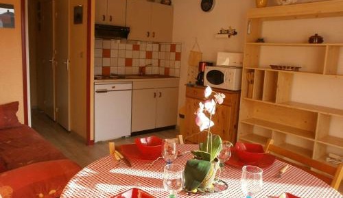 Apartment (4 Adults)