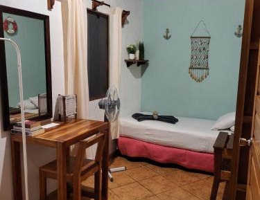 Single Room with Shared Bathroom