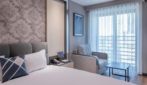 Superior King Room with Sofa Bed