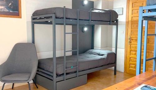 Studio (maximum 3 adults)