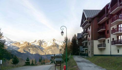 Superior One-Bedroom Apartment with Balcony