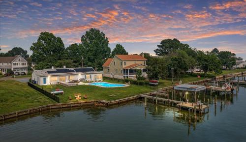 Four-Bedroom Vacation Home