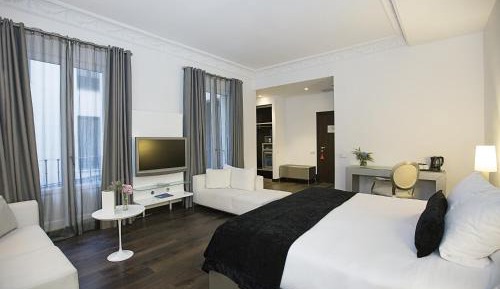 Double or Twin Room with Extra Bed