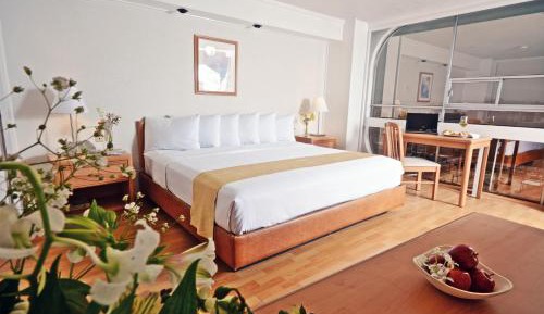 Standard King Room