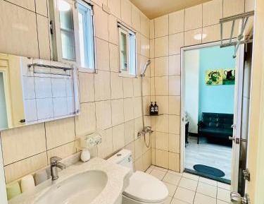 Quadruple Room with Private Bathroom