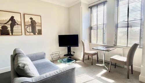 Superior One-Bedroom Apartment - First Floor