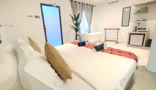 Standard Suite